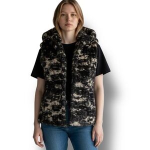 Sisters Outerwear Faux Fur Hooded Vest Black Gray Edgy Boho Mob Wife Glam Cozy M